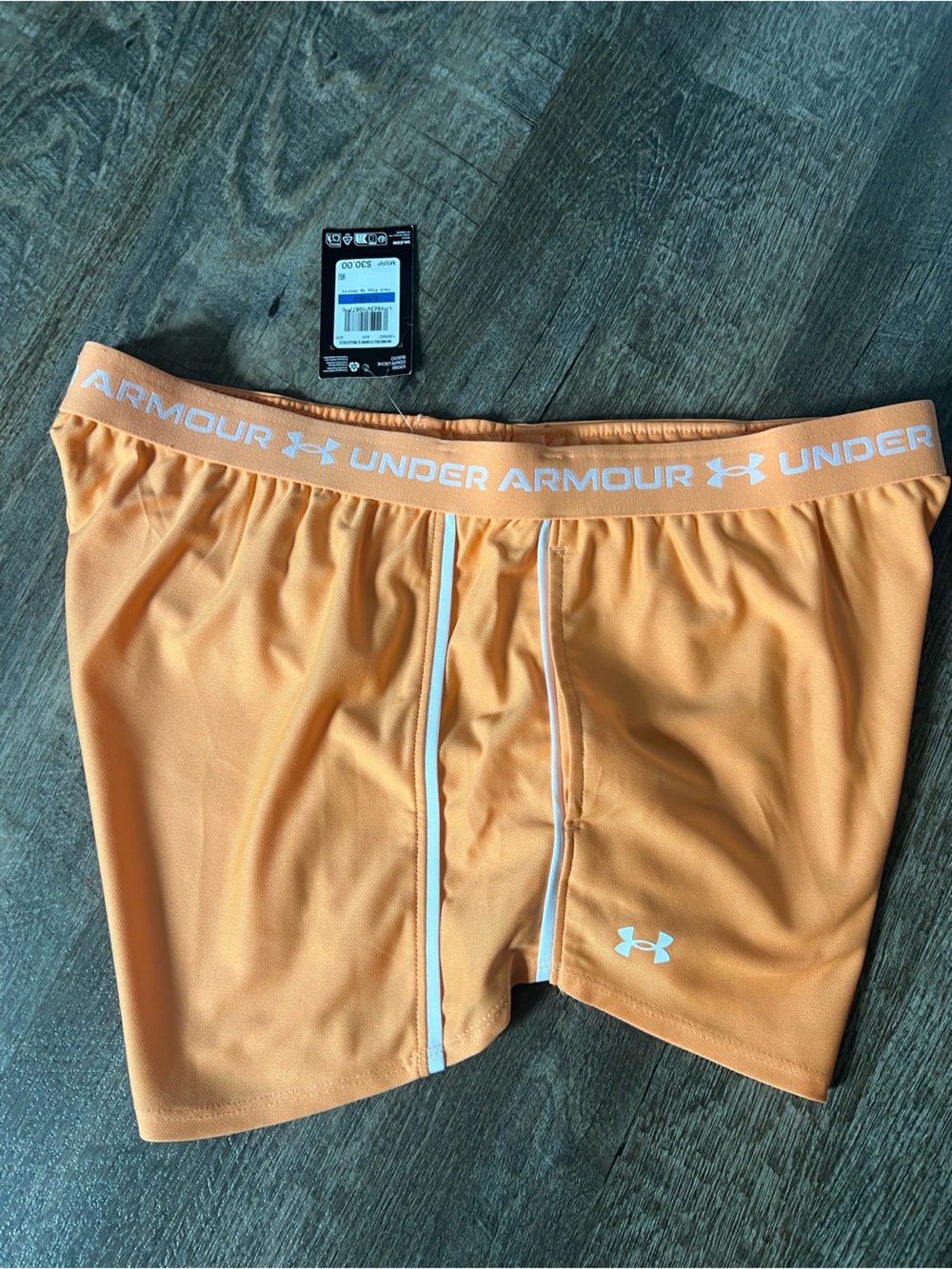 Under Armour Tech Play Up Shorts- Size XL